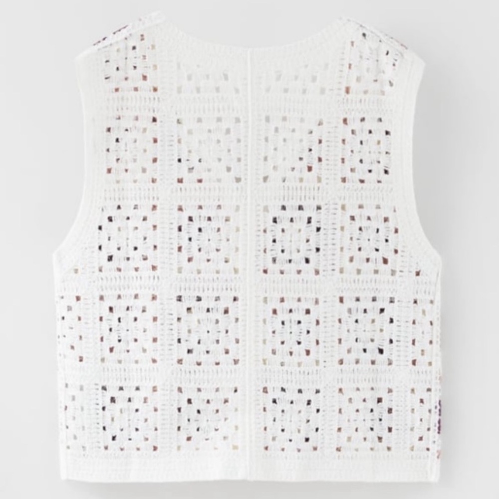 Zara Girls Open Knit Vest - Picture 4 of 6